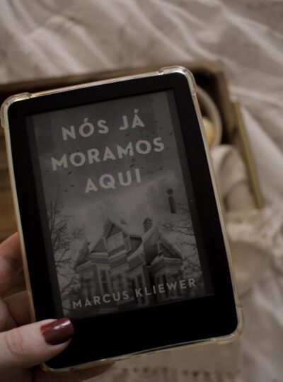Nós Já Moramos Aqui: uma casa estranha, e muitas teorias